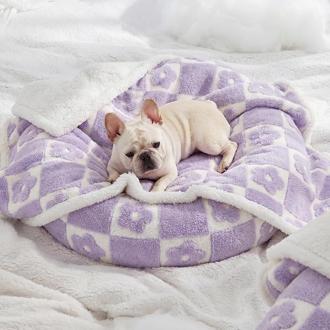 LE SURE Waterproof Dog Blankets for Medium Dogs Cute 3D Jacquard,30x40 | Puppy Blanket for Cat Aesthetic Gift, Warm Soft Sherpa Throw Washable, Reversible Pet Couch Protector, Lavender Flower Checks