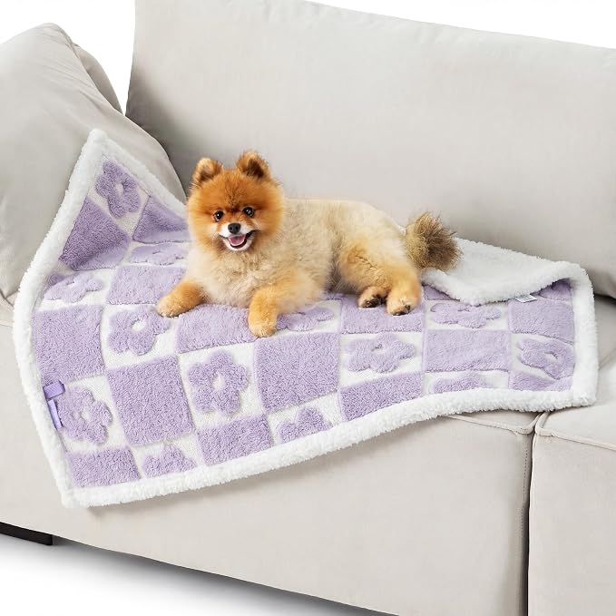LE SURE Waterproof Dog Blankets for Small Dogs Cute Cozy 3D Jacquard,25x35 | Puppy Blanket for Cat Aesthetic Gift, Warm Soft Sherpa Throw Washable, Reversible Pet Couch Protector, Lavender Flower Checks