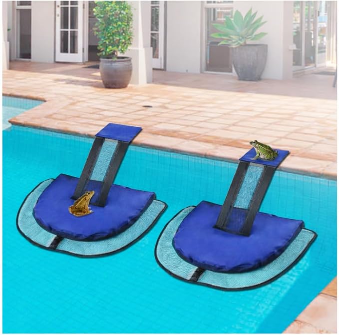 2 Pack Animal Saving Escape Ramp for Pools and Spas, Frog and Animals Saver for the Pool, Critter Escape Device for Small Animals Entering the Pool, Floating Ramp Rescues (2, Dark Blue)