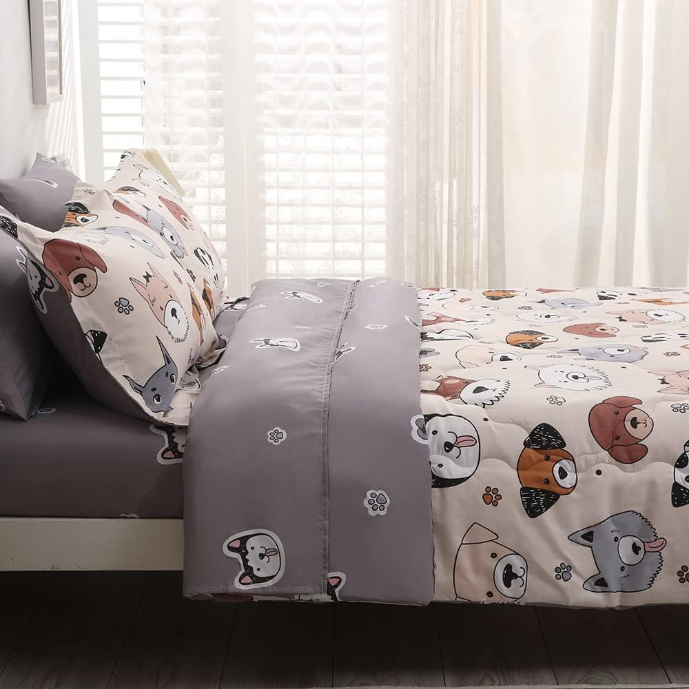 Kids Comforter Set 7 Piece Bedding Cute Dog Cartoon Animal Bed Microfiber Comforter Twin Size All Season (1 Comforter, 1 Flat Sheet, 1 Fitted Sheet, 4 Pillowcase)