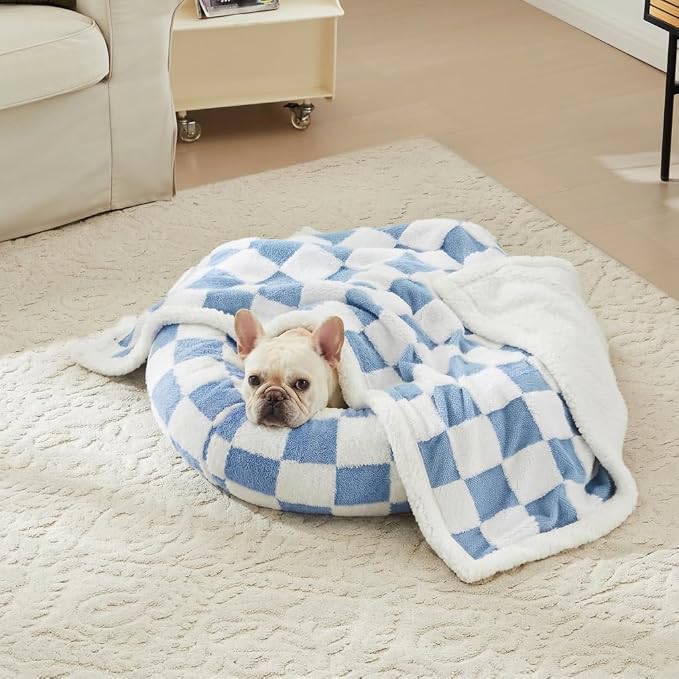 Ohocut Checkered Dog Blanket, Blue Jacquard Sherpa Blankets for Small Dog and Cats, Cute Aesthetic Style Fluffy Fleece Pets Blanket for Couch Protection Washable, 40"x50"