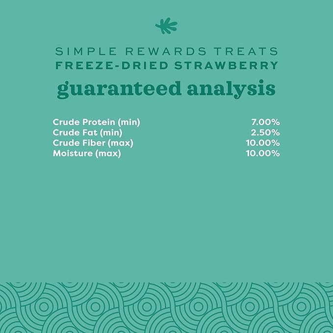 Oxbow Simple Rewards Small Pet Treats, Freeze Dried Fruit, Guinea Pig & Bunny Treats, Healthy Pet Fruit Snack for Rabbit & Guinea Pig, Freeze Dried Strawberries, 0.5 oz Bag