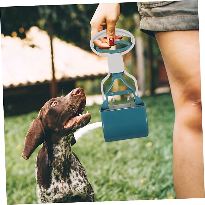 POPETPOP Heavy Duty Dog Pooper Scooper Long Handle Wear-Resistant Poop Picker Tool for Large Dogs and Puppies Convenient Cleanup for Yard and Walks