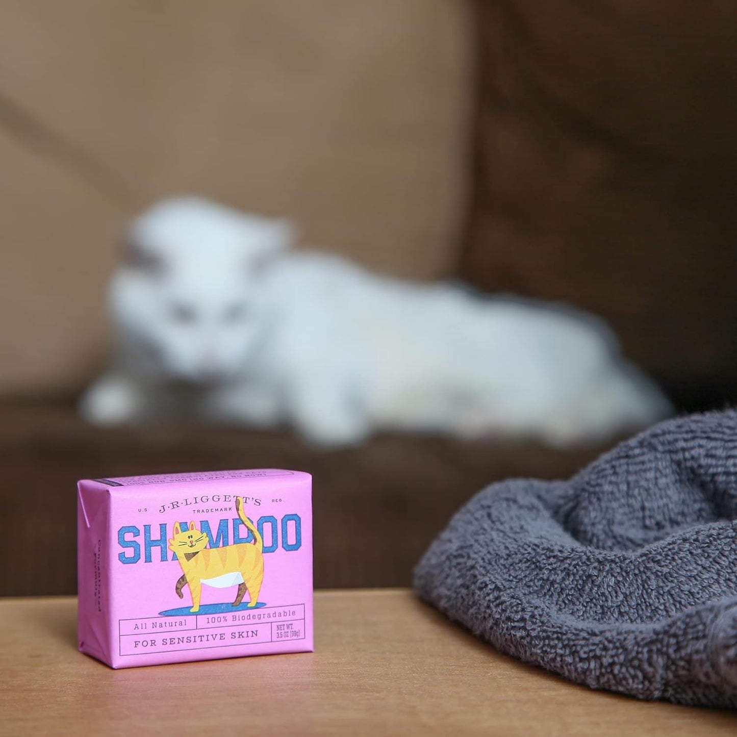 JR Liggett’s Natural Cat Shampoo Bar for Sensitive Skin - 100% Detergent Free, Non-GMO & Biodegradable - Tear-Free, Hypoallergenic Formula Soothes Dry Itchy Skin - Safe for Puppies - 3.5 oz Bar