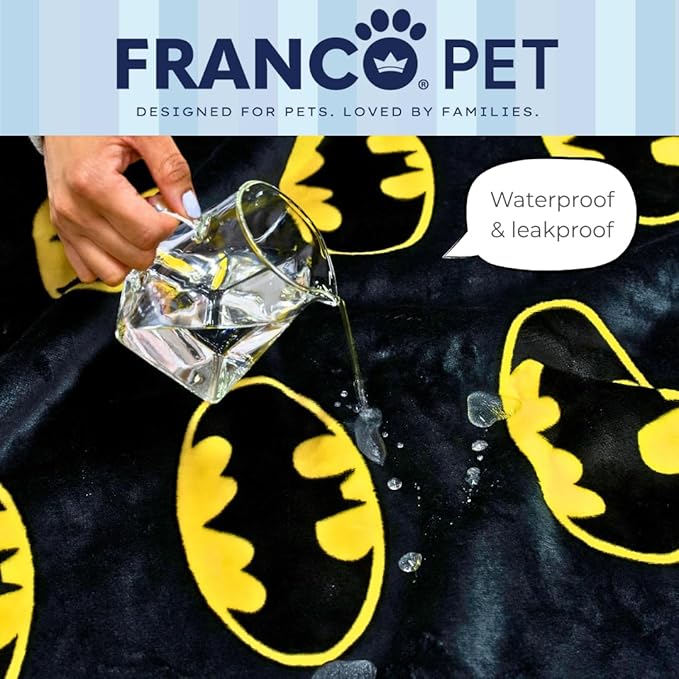 Franco Pet Batman DC Comics Bat Shield Logo Super Soft Cozy Waterproof Sherpa-Backed Blanket Throw for Small Dogs, Couch/Bed/Car, 30x40 (Officially Licensed Product)