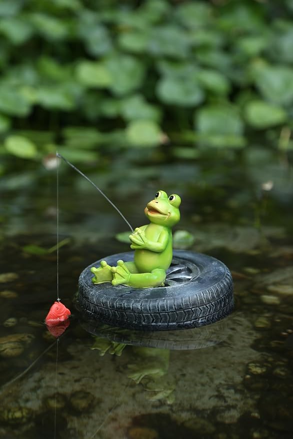 Pond Decoration, Green Resin Statue, Water Landscape Garden, Floating Decoration (Fishing for Frogs)
