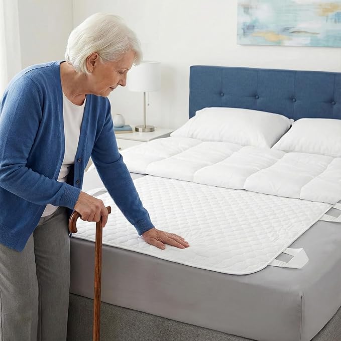 RMS Ultra Soft 4-Layer Washable and Reusable Incontinence Bed Pads with 4 Convenient Handles to Assist in Home Health Care, 34X36 Inch