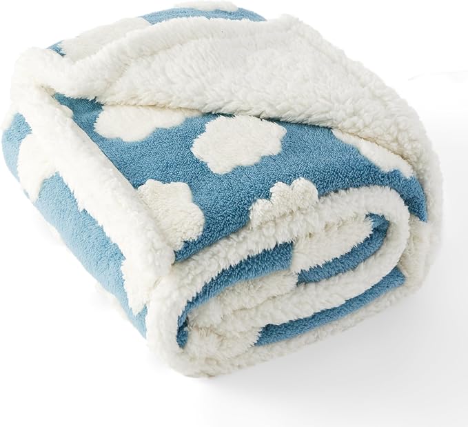 LE SURE Waterproof Dog Blankets for Large Dogs Cute Cozy 3D Jacquard,40x50 | Warm Soft Pet Blanket for Senior Dogs Aesthetic Gift, Washable Sherpa Throw, Reversible Couch Protector, Clouds Blue