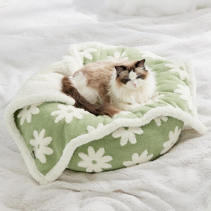 LE SURE Waterproof Dog Blankets for Small Dogs Cute Cozy 3D Jacquard,25x35 | Puppy Blanket for Cat Aesthetic Gift, Warm Soft Sherpa Throw Washable, Reversible Pet Couch Protector, Flower Garden Green