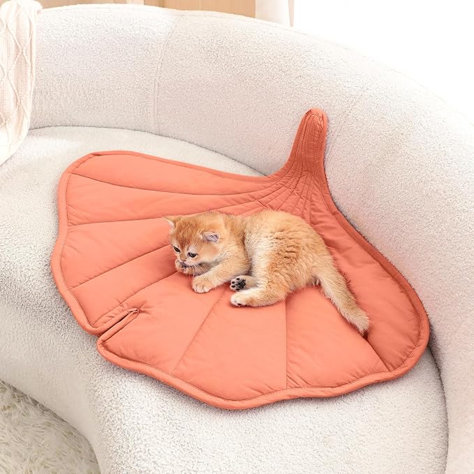 Letalong 31 X 25 Inch Leaf Shaped Cotton Cat Bed Pad, Warming Cat Mat, Pet Warming Pad for Cats, Warmer Mat for Feral and Indoor Cats, 2025 Enlarged and Thickened Leaf Beds
