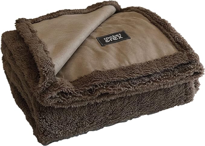 rocket & rex Extra Large Waterproof Dog Blanket, Brown Washable Waterproof Pet Blanket Protects Beds, Couches & Other Furniture, Premium Fleece Fabric with Reversible Faux Suede, 56" x 73" (Pack of 1)