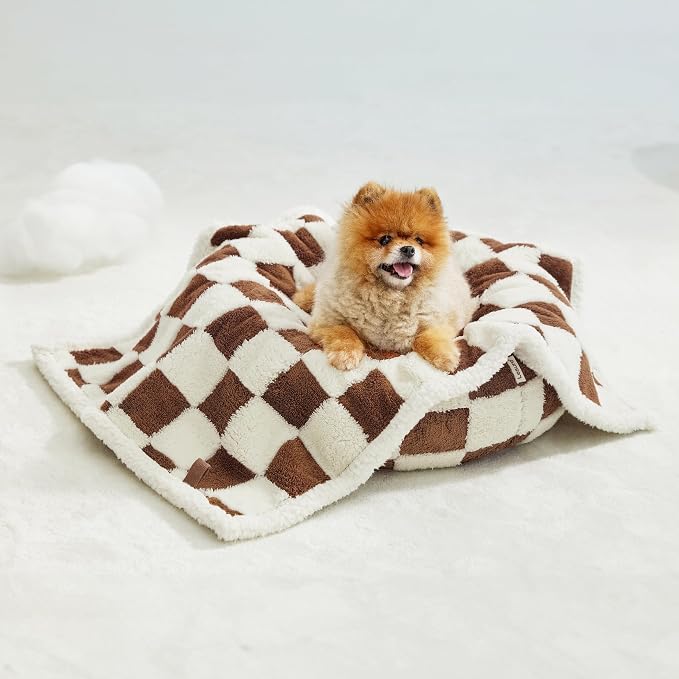 LE SURE Waterproof Dog Blankets for Small Dogs Cute Cozy 3D Jacquard,25x35 | Puppy Blanket for Cat Aesthetic Gift, Warm Soft Sherpa Throw Washable, Reversible Pet Couch Protector, Brown Checks