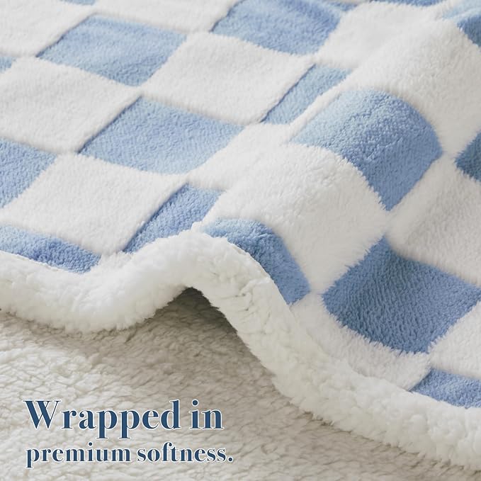 Ohocut Checkered Dog Blanket, Blue Jacquard Sherpa Blankets for Small Dog and Cats, Cute Aesthetic Style Fluffy Fleece Pets Blanket for Couch Protection Washable, 30"x40"