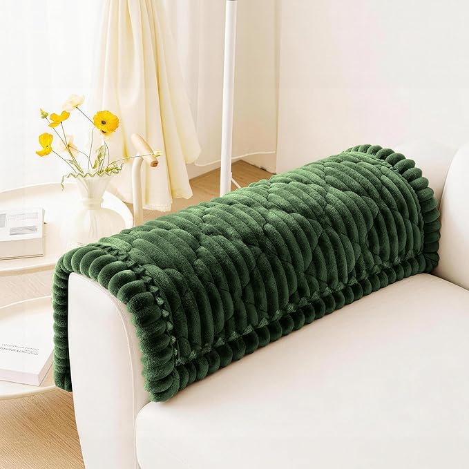 PuTian 100% Waterproof Fuzzy Couch Cover for Dogs Green 27.6"x27.6" | Pet Friendly Dog Mat for Couch, Waterproof Sofa Protector, Scratch Resistant Furniture Cover for Dogs, Machine Washable