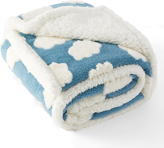 LE SURE Waterproof Dog Blankets for Large Dogs Cute Cozy 3D Jacquard,50x60 | Warm Soft Pet Blanket for Senior Dogs Aesthetic Gift, Washable Sherpa Throw, Reversible Couch Protector, Clouds Blue