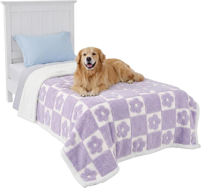 LE SURE Waterproof Blanket for Bed Cute Cozy 3D Jacquard, Twin（60x80） | Dog Blankets for Large Dogs, Pet Aesthetic Gift, Warm Soft Sherpa Throw, Reversible Couch Protector, Lavender Flower Checks
