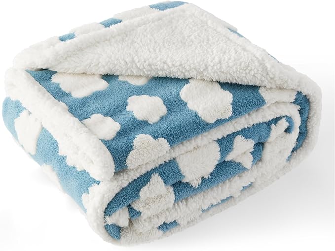LE SURE Waterproof Blanket for Bed Cute Cozy 3D Jacquard, Twin（60x80） | Dog Blankets for Large Dogs, Pet Aesthetic Gift, Warm Soft Sherpa Throw, Reversible Couch Protector, Clouds Blue