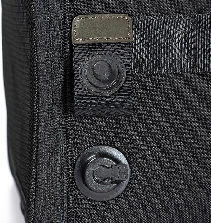 Traveler's Choice Argo Pawsport to Adventure Pet Carrier, Black